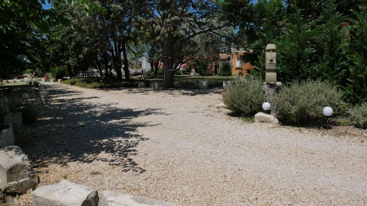 Appartamento Mas Maurane - Les Lavandes Aux Portes D'Arles Tarascona Esterno foto
